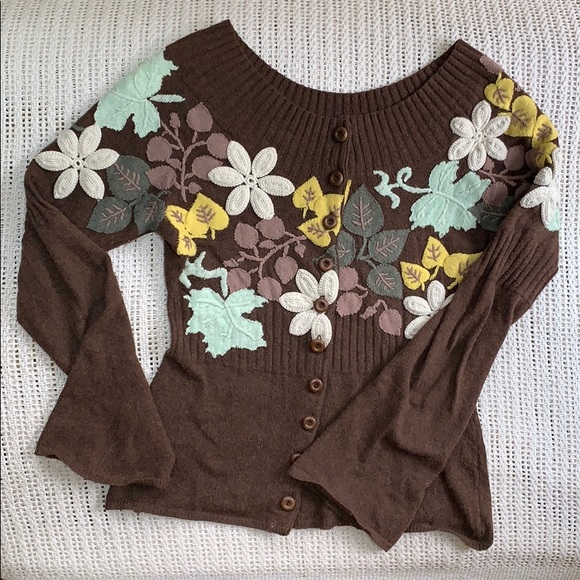 Anthropologie Sweaters - Rare Anthropologie embroidered floral cardigan